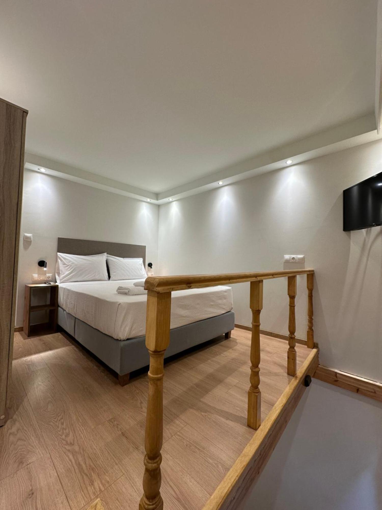 Q Rocco Apartments, Corfu Town Екстер'єр фото